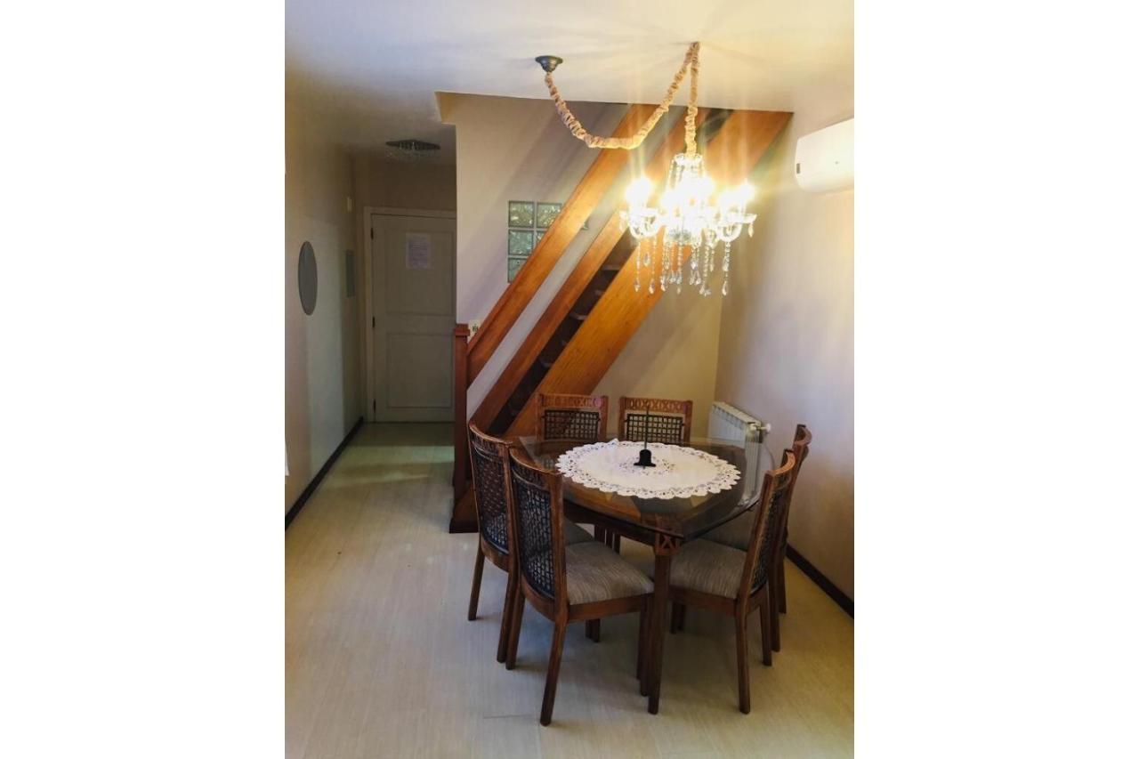 Apartamento Duplex De Gramado By Cia Da Temporada Bagian luar foto