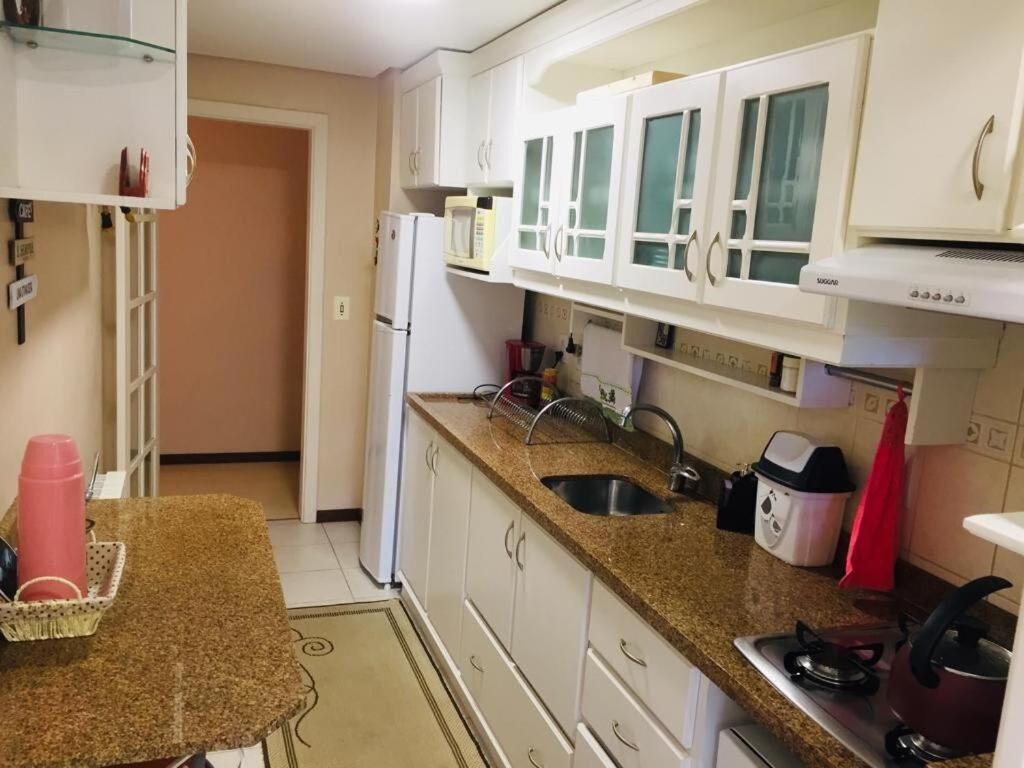Apartamento Duplex De Gramado By Cia Da Temporada Bagian luar foto