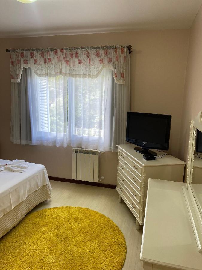 Apartamento Duplex De Gramado By Cia Da Temporada Bagian luar foto